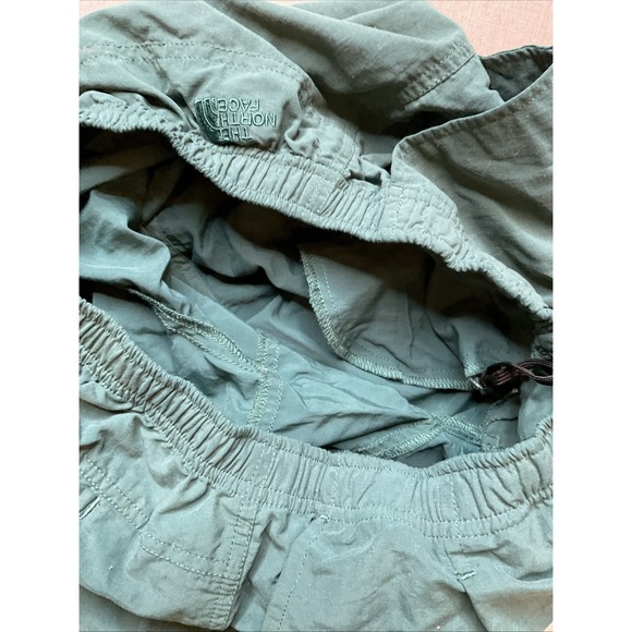 North Face Swim Trunks Nylon Elastic Waist Gorpcore Normcore Size Med Pine Green - Picture 3 of 9
